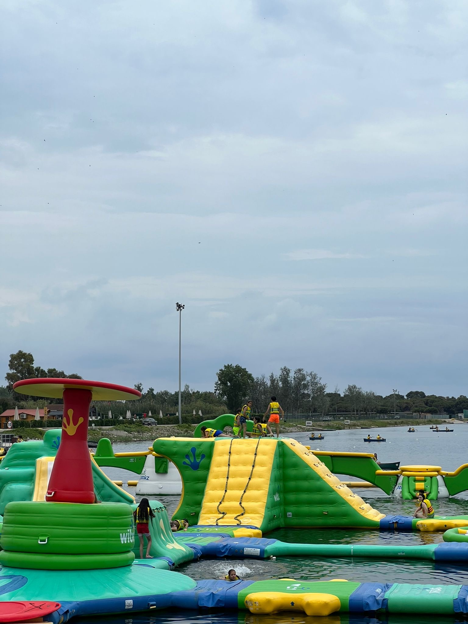 Parque acuático familiar en el Canal Olímpic